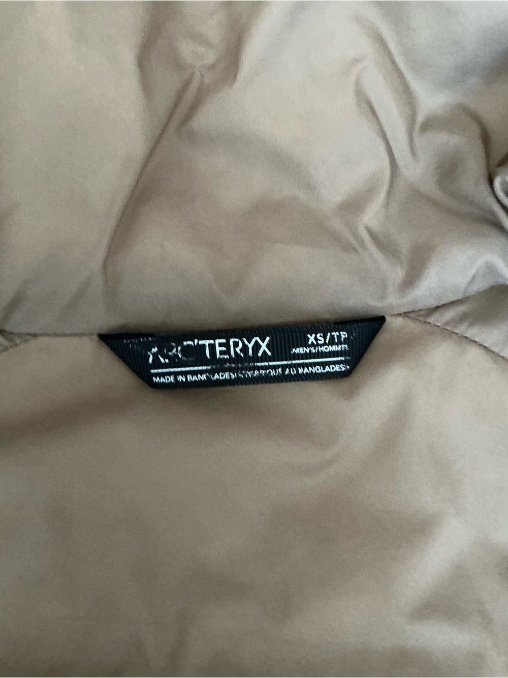 Arc'teryx Men's Atom Light Hooded Insulated Jacket in Tan Size XSmall - Picture 11 of 16